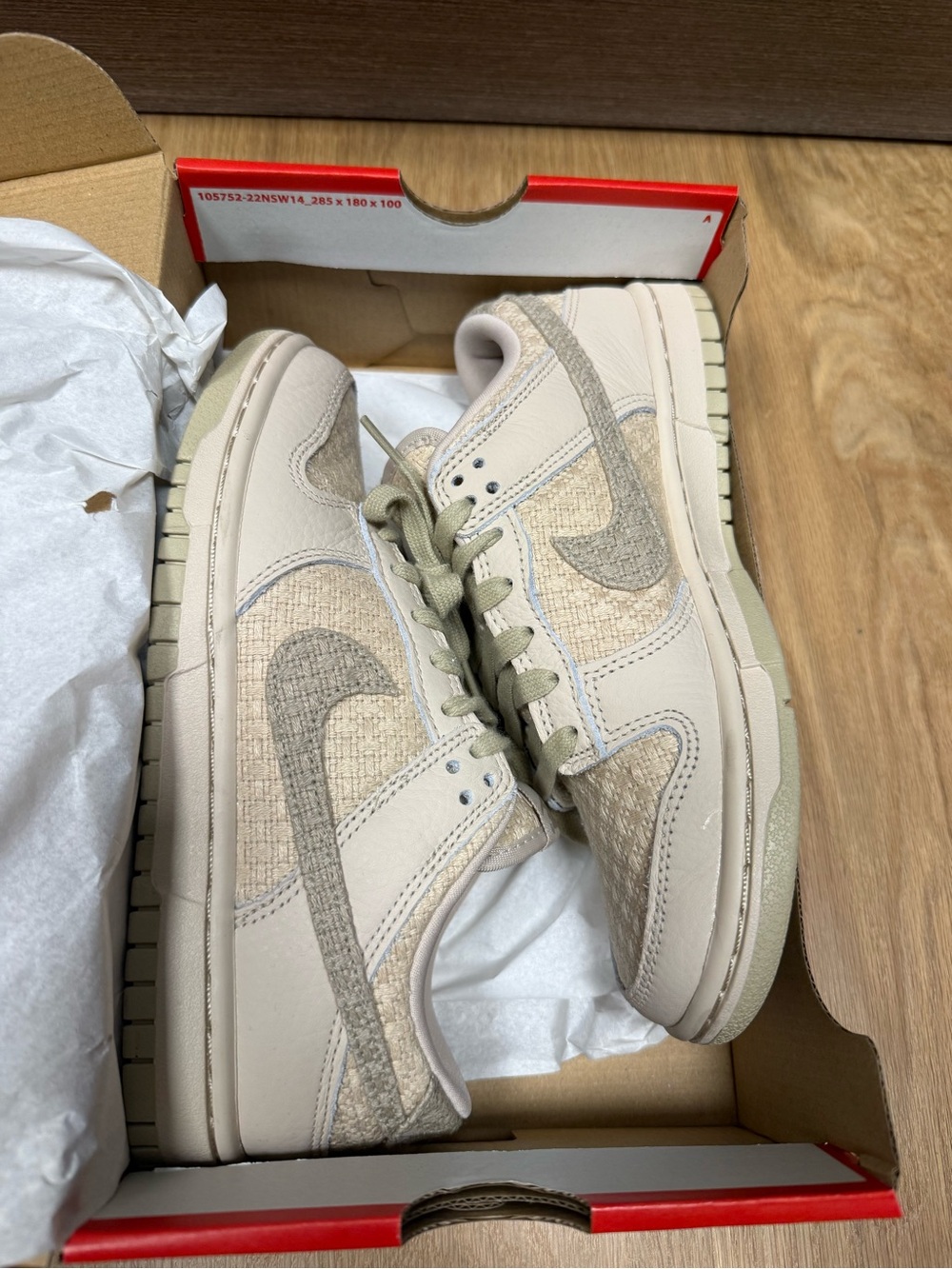 Nike dunk low sz 7 sand drift
